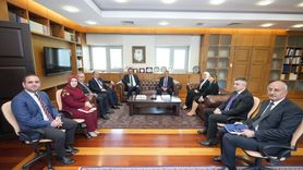 Milli Eğitim Bakanı Tekin, Türkmenistan'daki Büyükelçiliği Ziyaret Etti