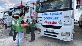Şanlıurfa'da Yardım Tırlarıyla Filistin İçin Çağrı