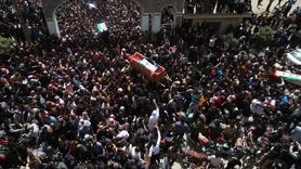 Suriye'nin Dera İlinde İsrail Saldırılarında Hayatını Kaybedenlerin Cenazeleri Defnedildi