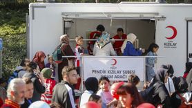 Türk Kızılay İstanbul'da Depremzedelere Gıda Desteği Sağlıyor