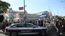 Viyana'da Gazze İçin Hüzün Yürüyüşü Düzenlendi