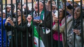 Yeni Suriye Bayrağı Birleşmiş Milletler Merkezinde Göndere Çekildi