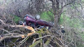 Yozgat'ta Şarampole Devrilen Araçta 5 Kişi Yaralandı