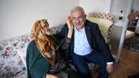 110 Yaşında Mutluluğun Sırrı: Hayriye Nine Anneler Günü Kutlaması