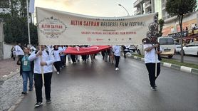 26. Uluslararası Altın Safran Belgesel Film Festivali'nde Yürüyüş Düzenlendi