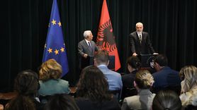 AB Konseyi Başkanı Costa'dan Arnavutluk Açıklaması