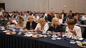 Adana'da Türkiye Sohbetleri Toplantısı Eğilimler ve Vizyonlar