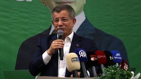 Ahmet Davutoğlu, Kocaeli'de Anneler Günü Programına Katıldı