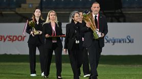 Ankara FOMGET Kadın Futbol Takımı Şampiyonluk Kupasını Aldı