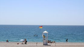 Antalya'da Konyaaltı Sahili Hazırlıkları Tamamlandı