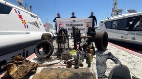 Balıkesir'de Dalgıçlar Deniz Dibi Temizliği Gerçekleştirdi