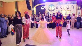 Bayburt'ta Down Sendromlu Kızın Gelinlik Hayali Gerçekleşti