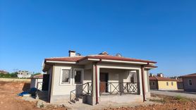 Besni'de Depremzedelere Yeni Konutlar