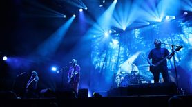 Bursa'da Gençlik Şenliği: Mor ve Ötesi Coşkusu