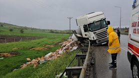 Çorum'da Tır Kazası: Sürücü Yaralı