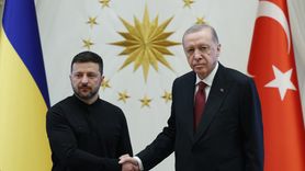 Cumhurbaşkanı Erdoğan, Ukrayna Lideri Zelenskiy ile Görüşmeye Başladı