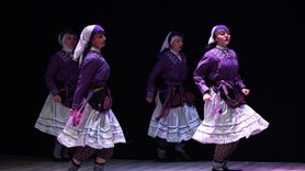 Düzce'de 'Kültürlerin Işığında Dans' Etkinliği Düzenlendi
