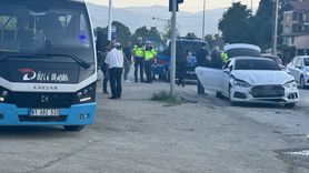 Düzce'de Midibüse Otomobil Çarpması: 7 Yaralı