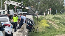 Edirne'de Tarihi Köprüde Kaza: Sürücü Yaralı