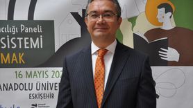 Eskişehir'de Yenilikçi Çocuk Yayıncılığı Paneli Başladı