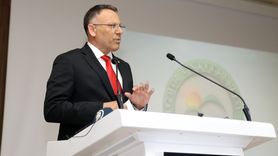 Iğdır Üniversitesi'nde Yeni Dönem: Prof. Dr. Ekrem Gürel Rektörlük Görevine Başladı