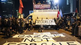 İstanbul'da Gazze Yardım Gemisi İçin Protesto