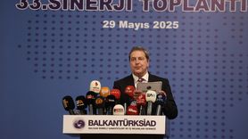 KKTC Başbakanı Ünal Üstel Bursa'da Konuştu: Türkiye'nin Desteği ve Kıbrıs Türkü'nün Mücadelesi