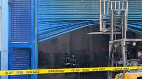 Kocaeli'deki Boya Fabrikasında Yangın Kontrol Altında