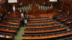 Kosova'da Siyasi Kriz Derinleşiyor