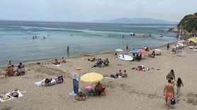 Kuşadası ve Didim Sahillerinde Yoğun Denizsever Akını