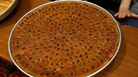 Mersin'de Baklava ve Tatlı Üreticileri Buluştu