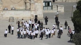 Mescid-i Aksa'ya Fanatik Baskın