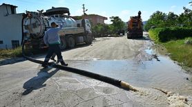Osmaniye'de Taşkın Sonrası Araç Arama Çalışmaları Devam Ediyor