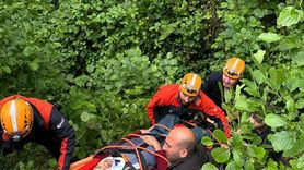 Rize'de Yamaçtan Yuvarlanan Çay İşçisi Yaralandı