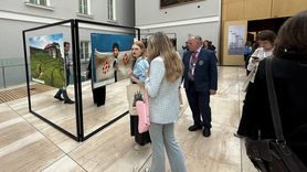 St. Petersburg'da 'Ben Burada Yaşıyorum' Sergisi