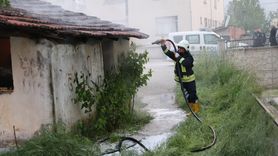 Taşova'da Yangın: Ahşap Ev Kullanılamaz Hale Geldi