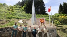 Trabzon'da 22 Yıl Önceki Uçak Kazasında Hayatını Kaybedenler Anıldı