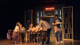 Trabzon'da 'Öğle Kahvesi' Tiyatro Oyunu İzleyiciyle Buluştu