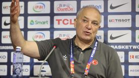A Milli Kadın Basketbol Takımı'nın Başantrenörü Ekrem Memnun: Gurur Duyuyorum