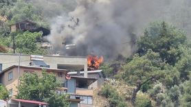 Adana'da Ev Yangını Kontrol Altına Alındı