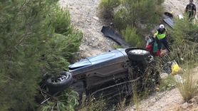 Balıkesir'de Otomobilin Şarampole Devrilmesi: 5 Yaralı