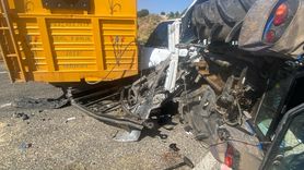 Batman'da Panelvan ile Traktör Kazası: 3 Yaralı