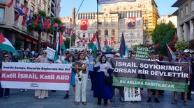 Beyoğlu'nda Filistin'e Özgürlük Gönüllüleri İsrail'in Saldırılarını Protesto Etti