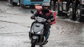 Erzurum'da Şiddetli Sağanak Hayatı Olumsuz Etkiledi