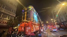 Fatih'te Otelde Yangın Paniği