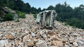 Gaziantep'te Uçuruma Devrilen Pikap Kazası
