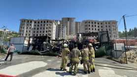 Gaziosmanpaşa'da İşçi Konteynerlerinde Yangın Kontrol Altına Alındı