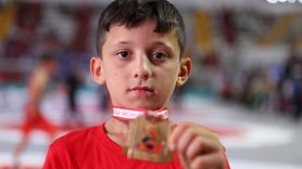 Güreşçinin Centilmenliği Takdir Topladı