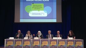 İstanbul'da Barışın Yolunu Açmak Konferansı Düzenlendi