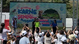 İstanbul'da Çocuklara Özel Karnen Şenliği Düzenlendi